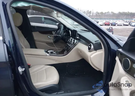 2016 Mercedes-Benz C 300 4Matic from USA, damaged, VIN 55SWF4KB1GU154225